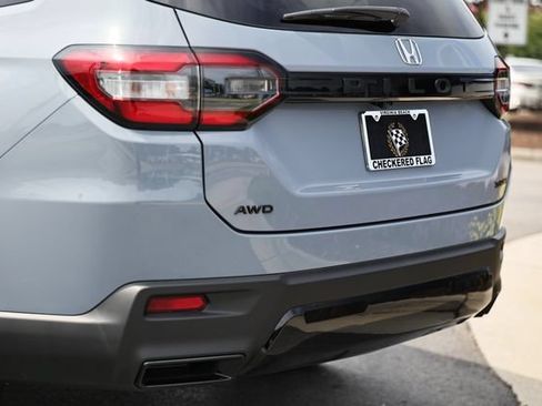 New 2026 Honda Pilot Sport image 11