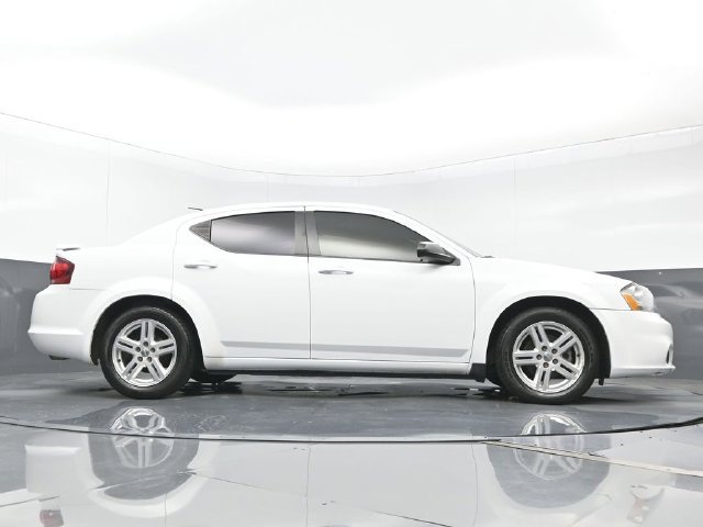 Used 2014 Dodge Avenger SE w/ Sport Appearance Group FWD image 25