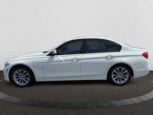 Used 2017 BMW 320i Sedan RWD image 8