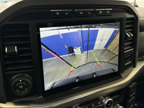 Used 2023 Ford F150 Lariat w/ Equipment Group 502A High image 26