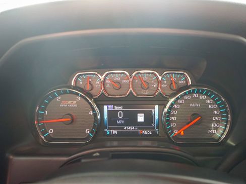 Used 2019 Chevrolet Silverado 2500 LT w/ LT Convenience Package image 21