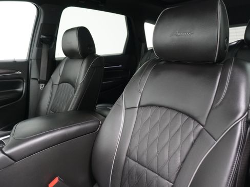 Used 2024 Buick Enclave Avenir w/ Avenir Technology Package FWD image 11