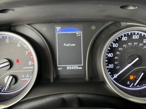 Certified 2023 Toyota Camry LE image 24