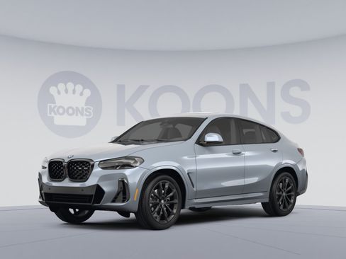 Used 2023 BMW X4 xDrive30i w/ M Sport Package AWD/4WD image 1