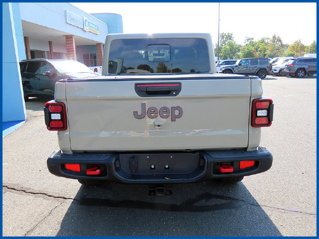 Used 2022 Jeep Gladiator Rubicon w/ LED Lighting Group AWD/4WD image 6