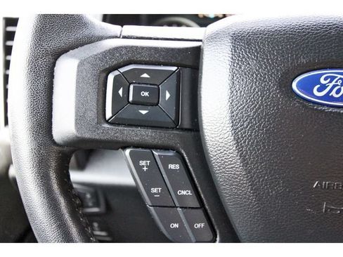 Used 2018 Ford F150 XLT w/ Equipment Group 302A Luxury RWD image 17