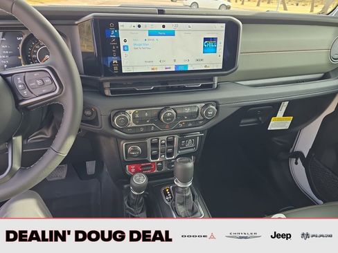 New 2026 Jeep Gladiator Mojave image 17