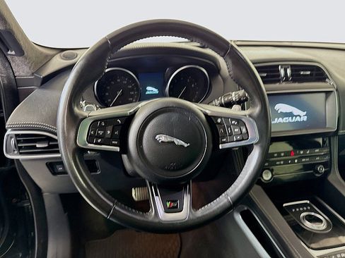 Used 2020 Jaguar F-PACE S AWD/4WD image 12