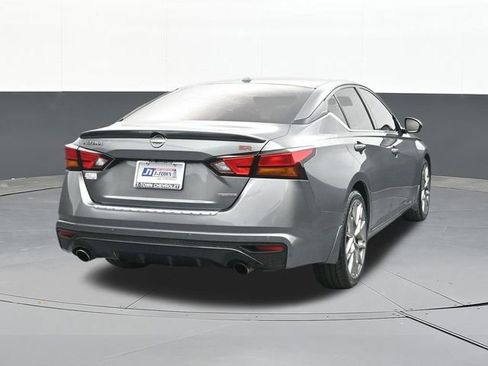 Used 2023 Nissan Altima 2.0 SR image 13