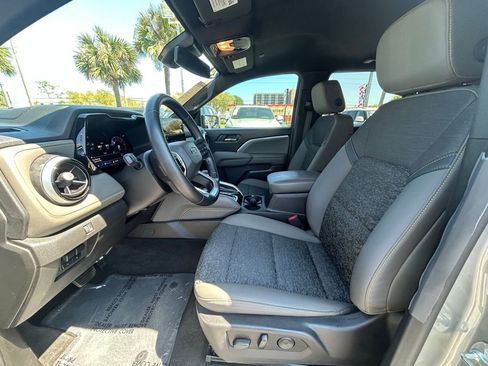 Used 2024 Chevrolet Colorado ZR2 w/ Safety Package image 13