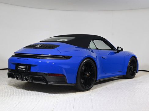 Certified 2025 Porsche 911 Carrera GTS image 7