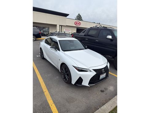 Used 2022 Lexus IS 350 F Sport w/ Navigation Package image 2
