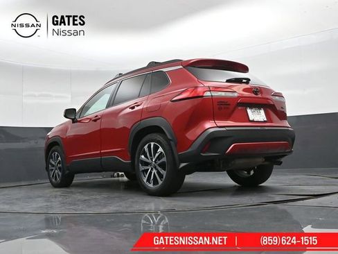 Used 2022 Toyota Corolla Cross XLE w/ Convenience Package image 57