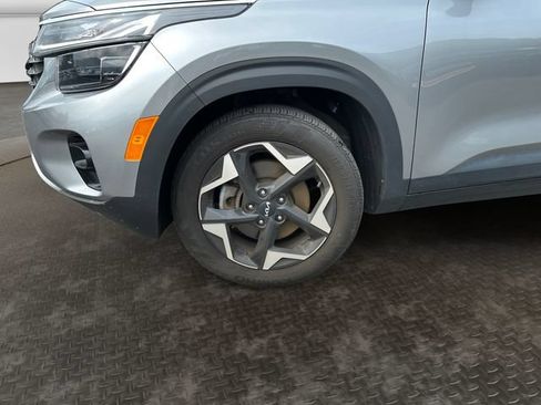 Used 2024 Kia Seltos EX AWD/4WD image 10