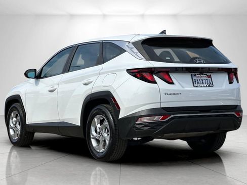 Used 2022 Hyundai Tucson SE image 6