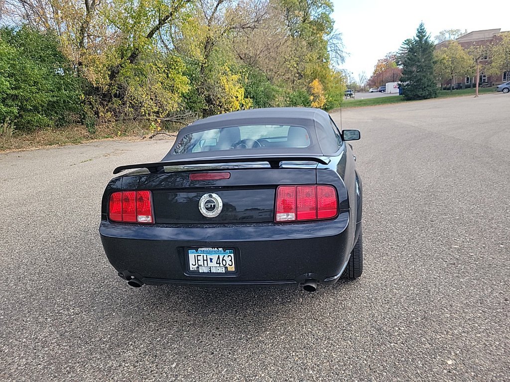 Used 2007 Ford Mustang GT Premium RWD image 16