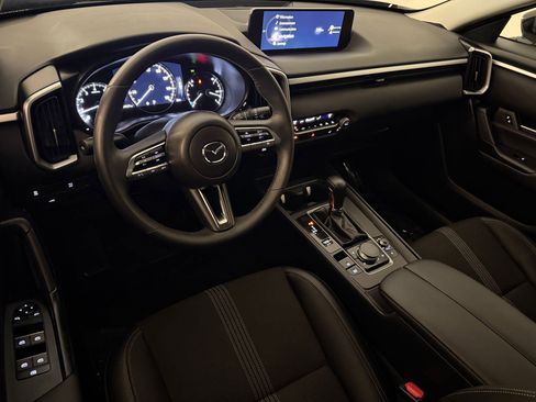 Used 2024 MAZDA CX-50 AWD 2.5 S w/ Preferred Package image 4