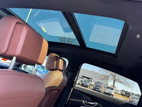 Used 2022 Audi e-tron Premium Plus w/ Premium Plus Package image 10