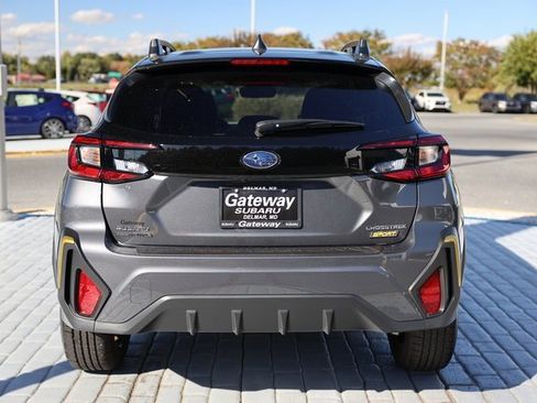 Certified 2025 Subaru Crosstrek 2.5i Sport w/ Crosstrek Mirror Package image 4