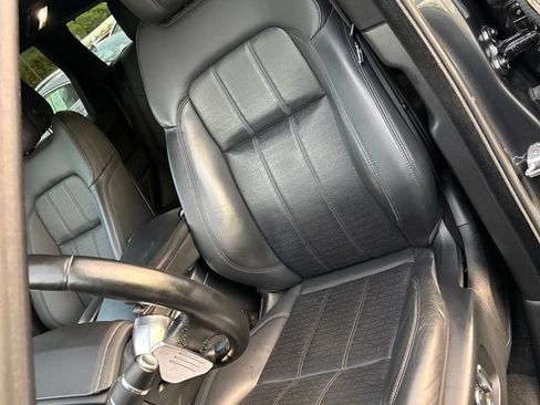 Used 2019 Land Rover Range Rover Sport HSE Dynamic AWD/4WD image 21