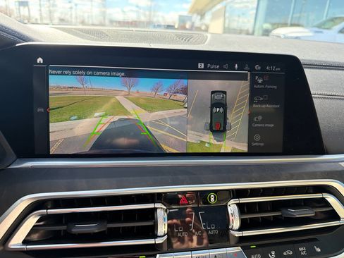 Used 2022 BMW X5 xDrive45e w/ Premium Package image 29