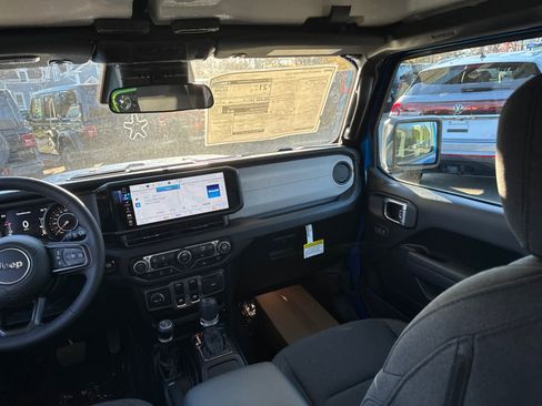 New 2026 Jeep Wrangler Sport AWD/4WD image 30