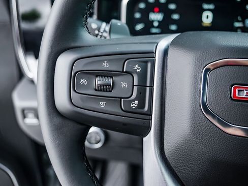 New 2026 GMC Sierra 1500 SLT image 14