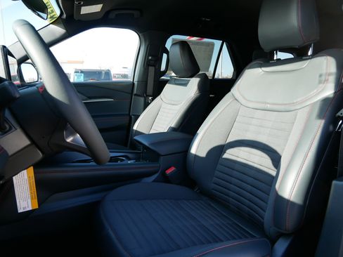 New 2026 Ford Explorer ST-Line image 5