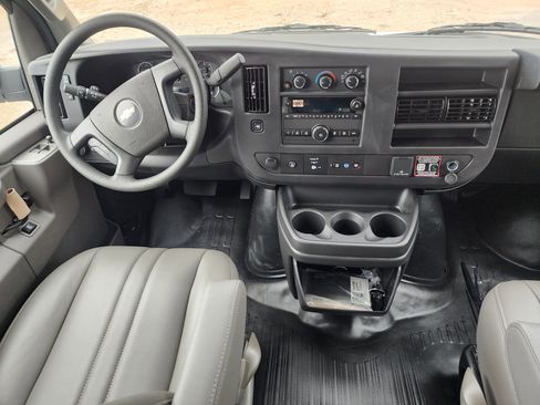 New 2025 Chevrolet Express 2500 w/ Driver Convenience Package image 19