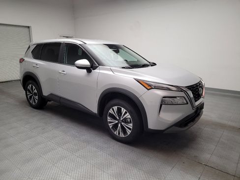 Used 2023 Nissan Rogue SV FWD image 11