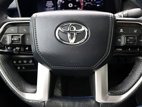 Used 2024 Toyota Tundra Platinum image 22