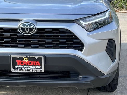 Used 2024 Toyota RAV4 LE FWD image 8