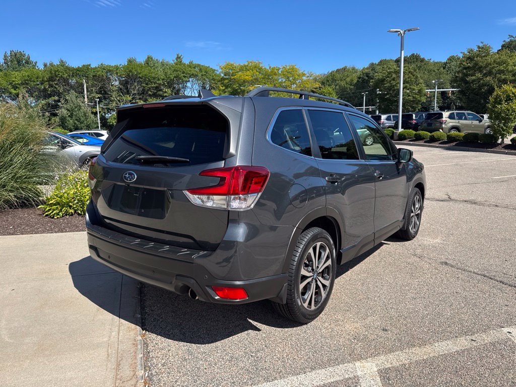 Used 2021 Subaru Forester Limited AWD/4WD image 2