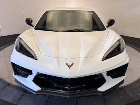 Used 2023 Chevrolet Corvette Stingray Premium Cpe w/ Z51 Performance Package image 18