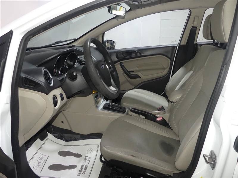 Used 2019 Ford Fiesta SE FWD image 19
