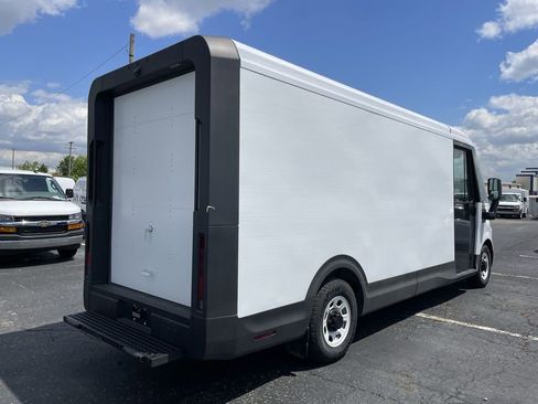 Used 2024 Chevrolet Brightdrop 600 w/ Commercial Equipment Package AWD/4WD image 12