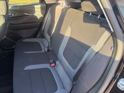 Used 2024 Chevrolet TrailBlazer LT w/ LT Cold Weather Package image 19