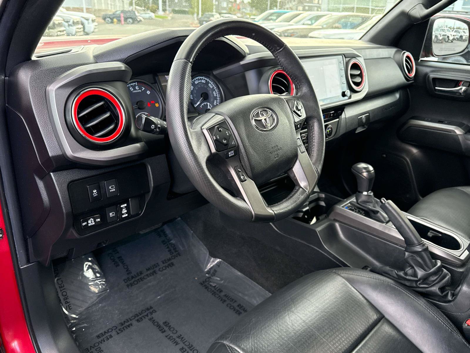 Used 2022 Toyota Tacoma TRD Off-Road w/ TRD Premium Off Road Package AWD/4WD image 14