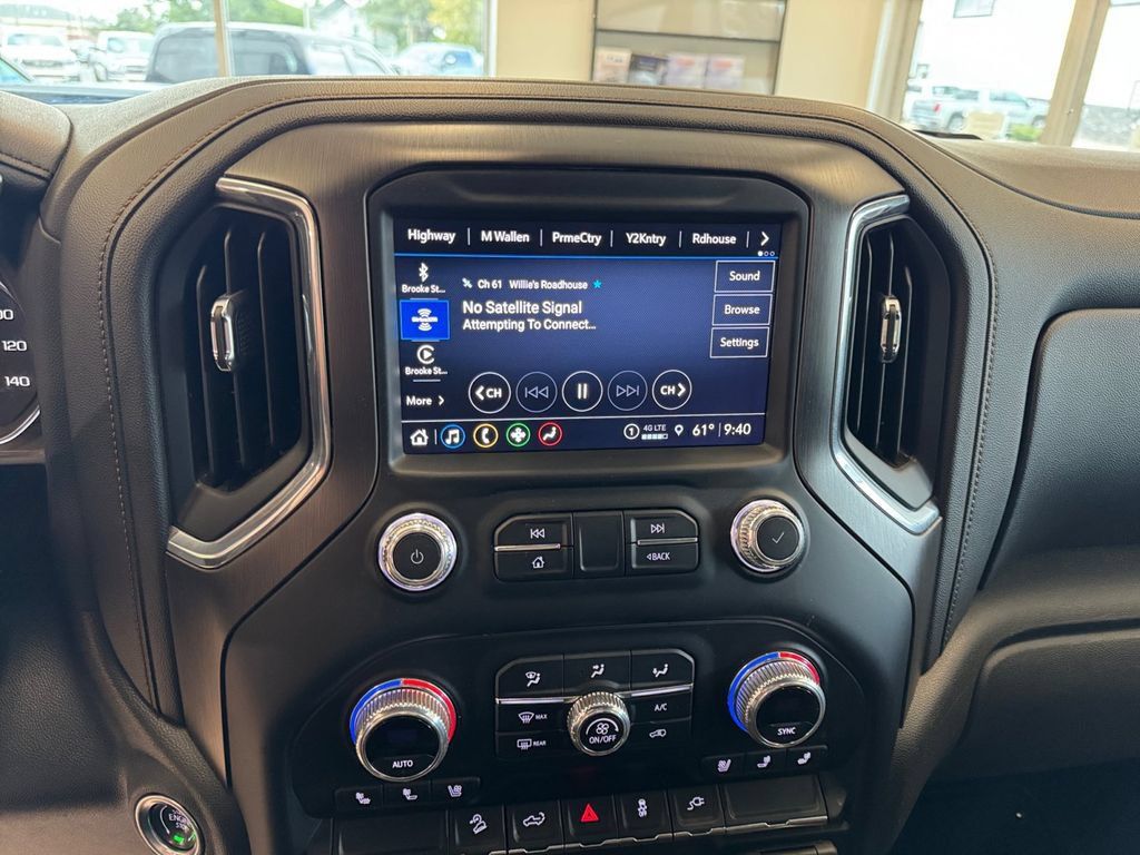 Used 2022 GMC Sierra 1500 AT4 AWD/4WD image 20