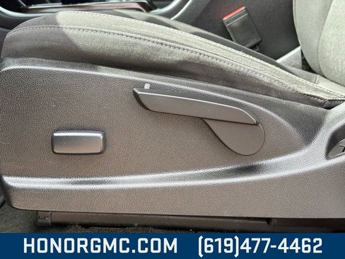 Used 2016 GMC Canyon SLE w/ SLE Convenience Package image 15