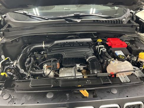 Used 2022 Jeep Renegade Latitude w/ Convenience Group image 24