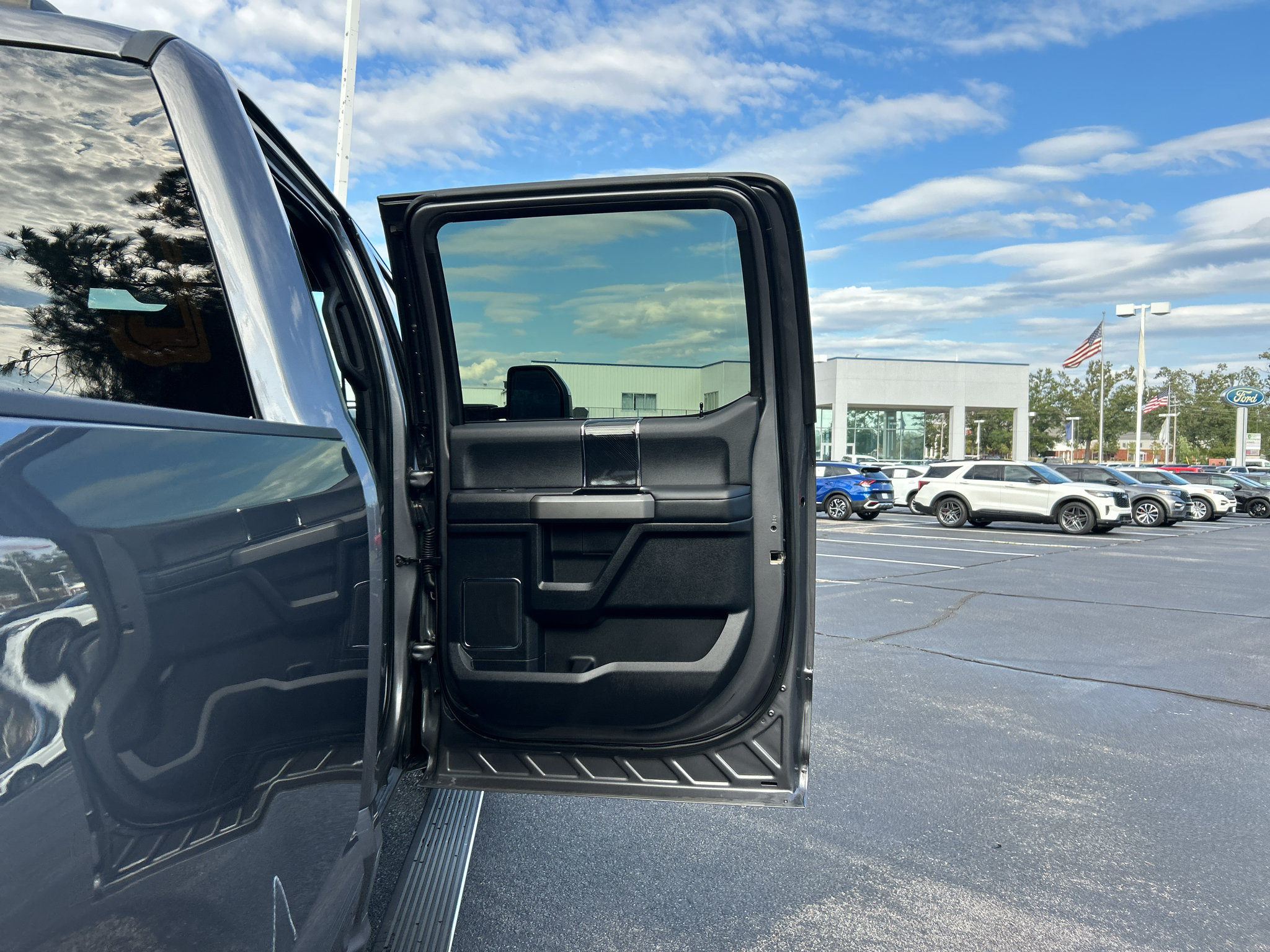 Certified 2021 Ford F250 Platinum AWD/4WD image 18