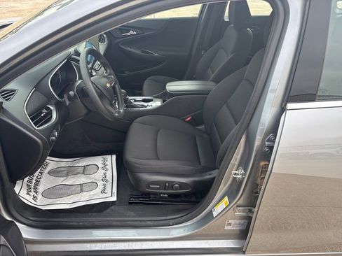 Used 2024 Chevrolet Malibu LT image 10