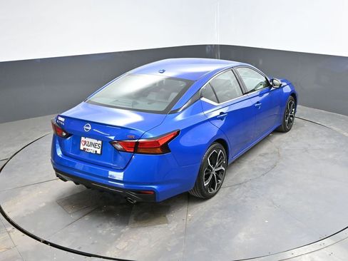 Used 2025 Nissan Altima 2.5 SR image 26