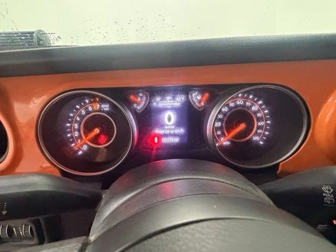 Used 2018 Jeep Wrangler Unlimited Sport AWD/4WD image 24