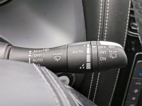 Used 2021 INFINITI QX80 Sensory w/ All-Season Package image 43