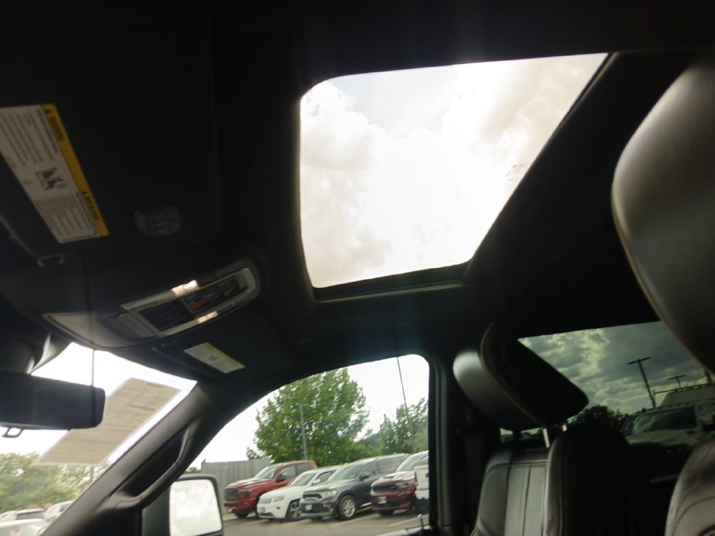 Used 2024 RAM 2500 Limited AWD/4WD image 7