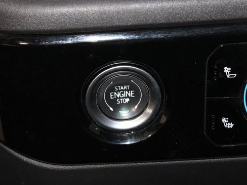 Used 2024 Chevrolet Silverado 1500 LT image 26