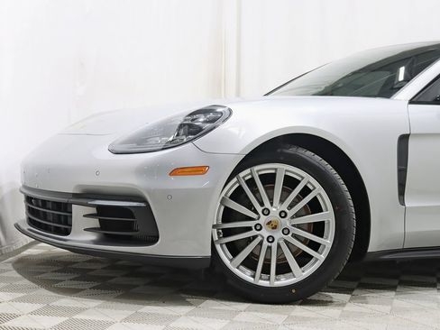 Used 2017 Porsche Panamera 4S AWD/4WD image 2
