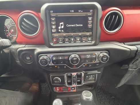 Used 2020 Jeep Wrangler Unlimited Rubicon AWD/4WD image 15